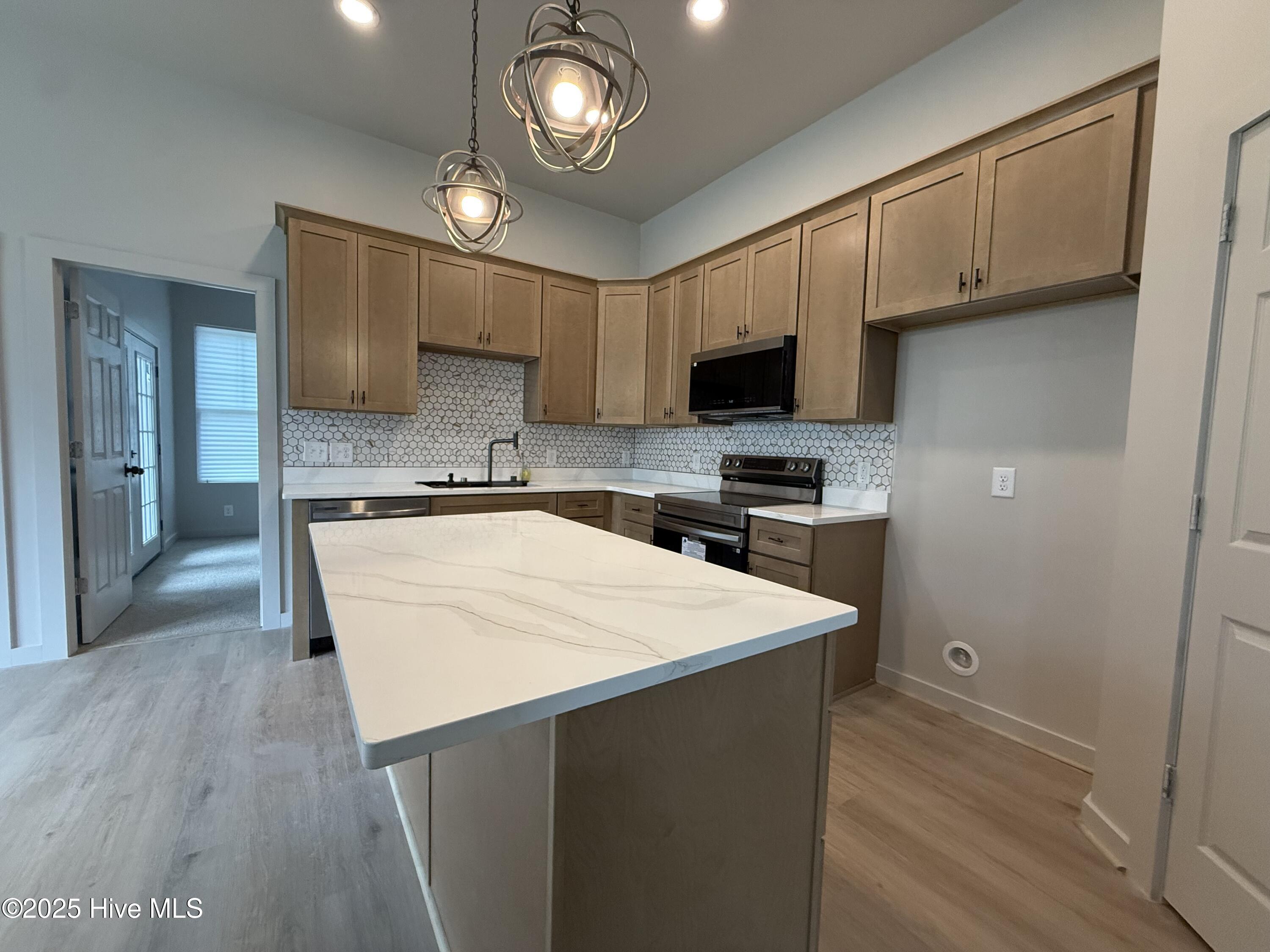 509 East Elizabeth Street Selma, NC 27576 - Photo 11 of 36 IMG_6501