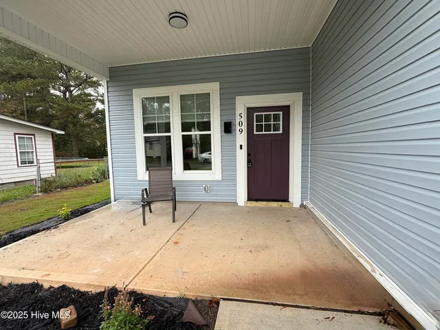 $269,800 | 509 East Elizabeth Street, Selma, NC 27576