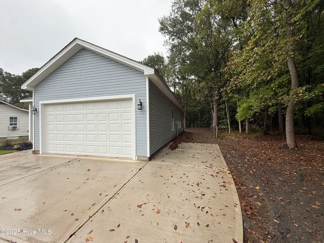 $269,800 | 509 East Elizabeth Street, Selma, NC 27576