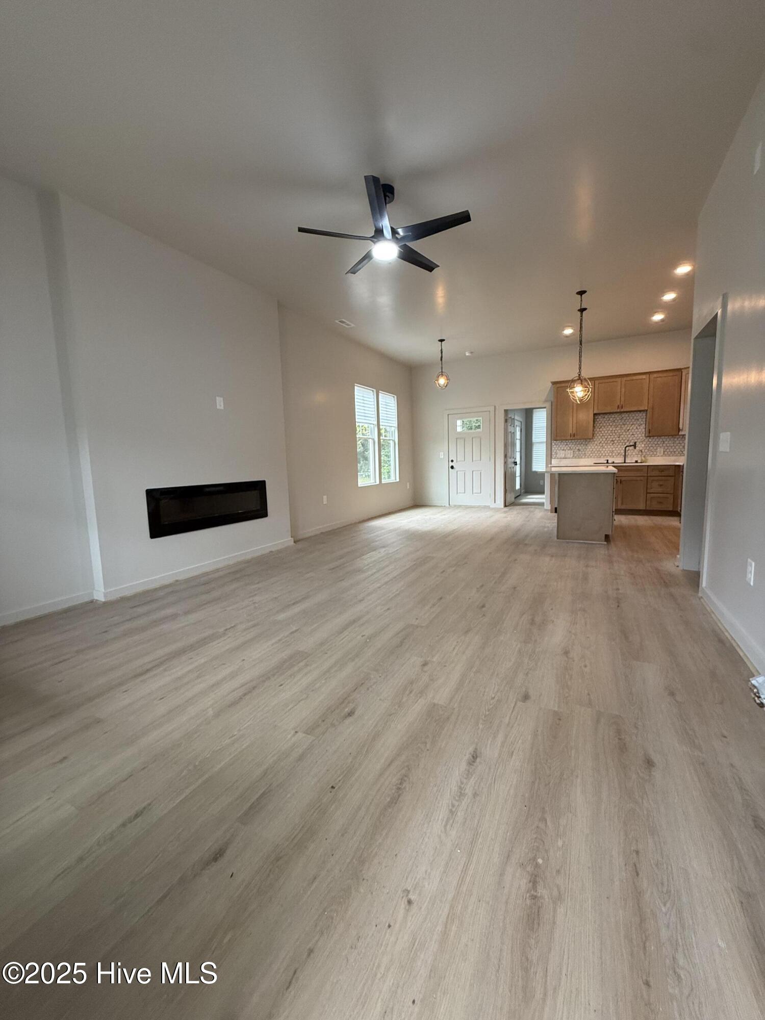 509 East Elizabeth Street Selma, NC 27576 - Photo 9 of 36 IMG_6499