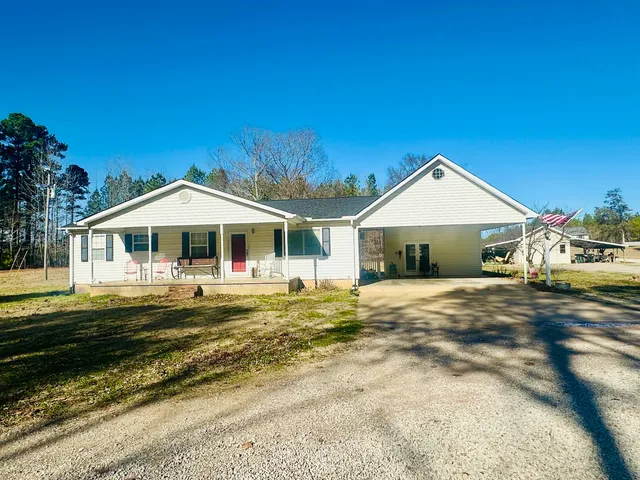 $149,900 | 3558 Highway 142, Selmer, TN 38375