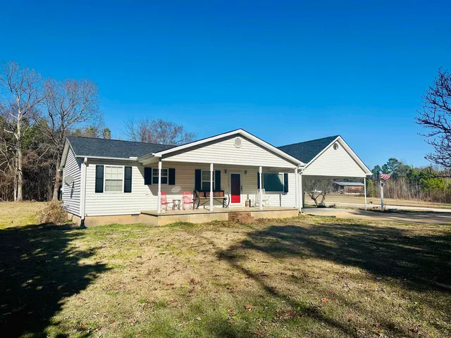 $149,900 | 3558 Highway 142, Selmer, TN 38375