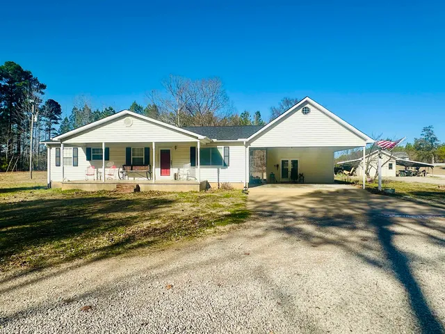 $149,900 | 3558 Highway 142, Selmer, TN 38375
