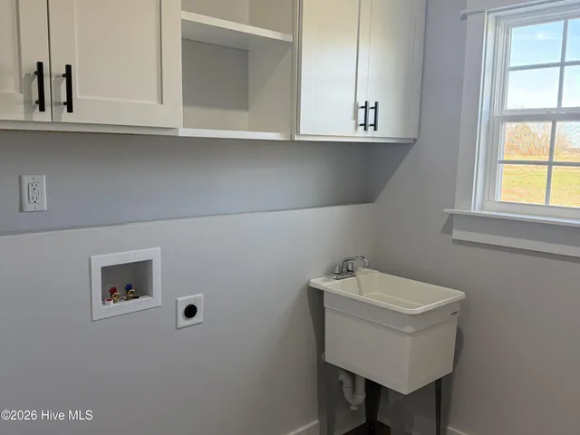 $395,000 | 570 Foreman Bundy Road, Elizabeth City, NC 27909