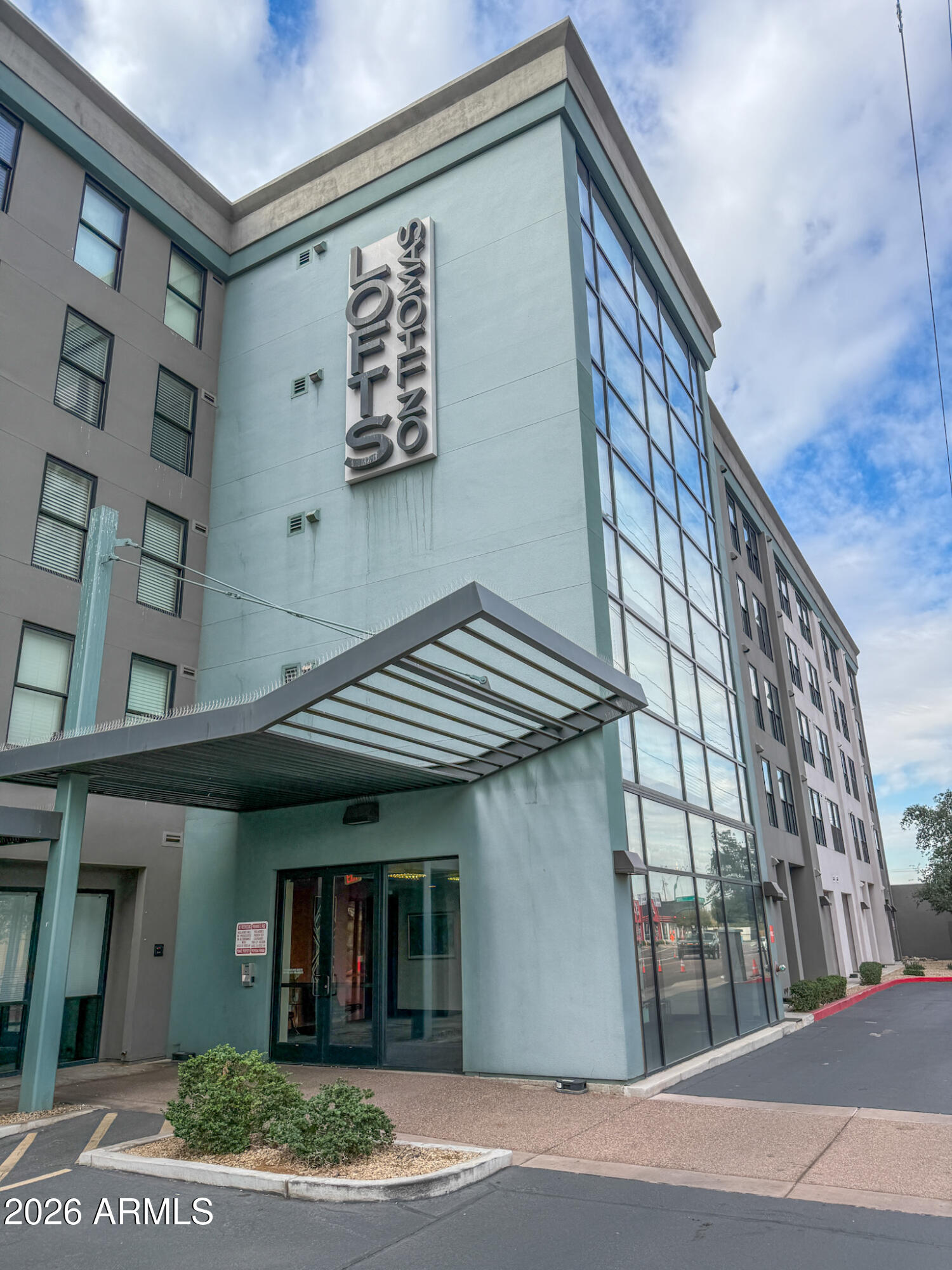 535 West Thomas Road, Unit 513 Phoenix, AZ 85013 - Photo 1 of 25 IMG_8119