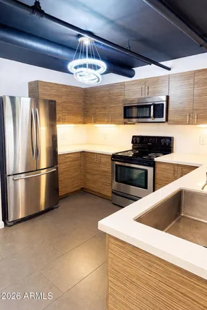 $3,000 | 535 West Thomas Road, Unit 513, Phoenix, AZ 85013