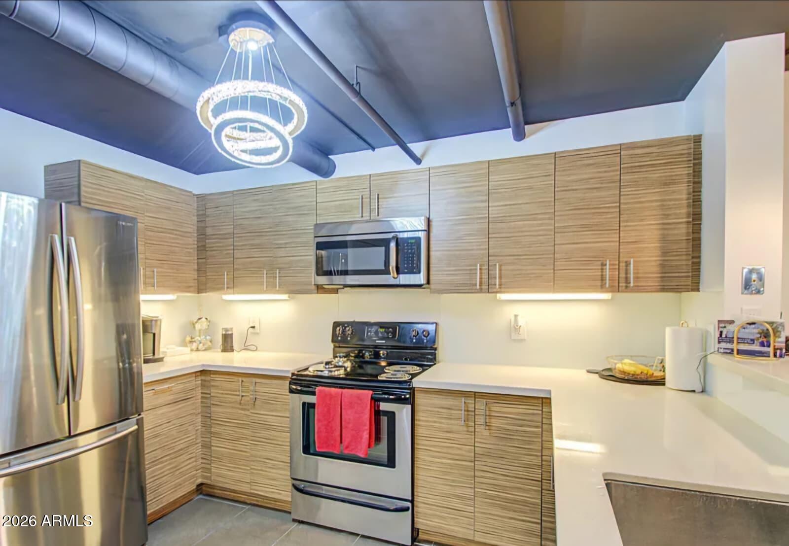 535 West Thomas Road, Unit 513 Phoenix, AZ 85013 - Photo 7 of 25 PHOTO-2026-01-25-08-39-38