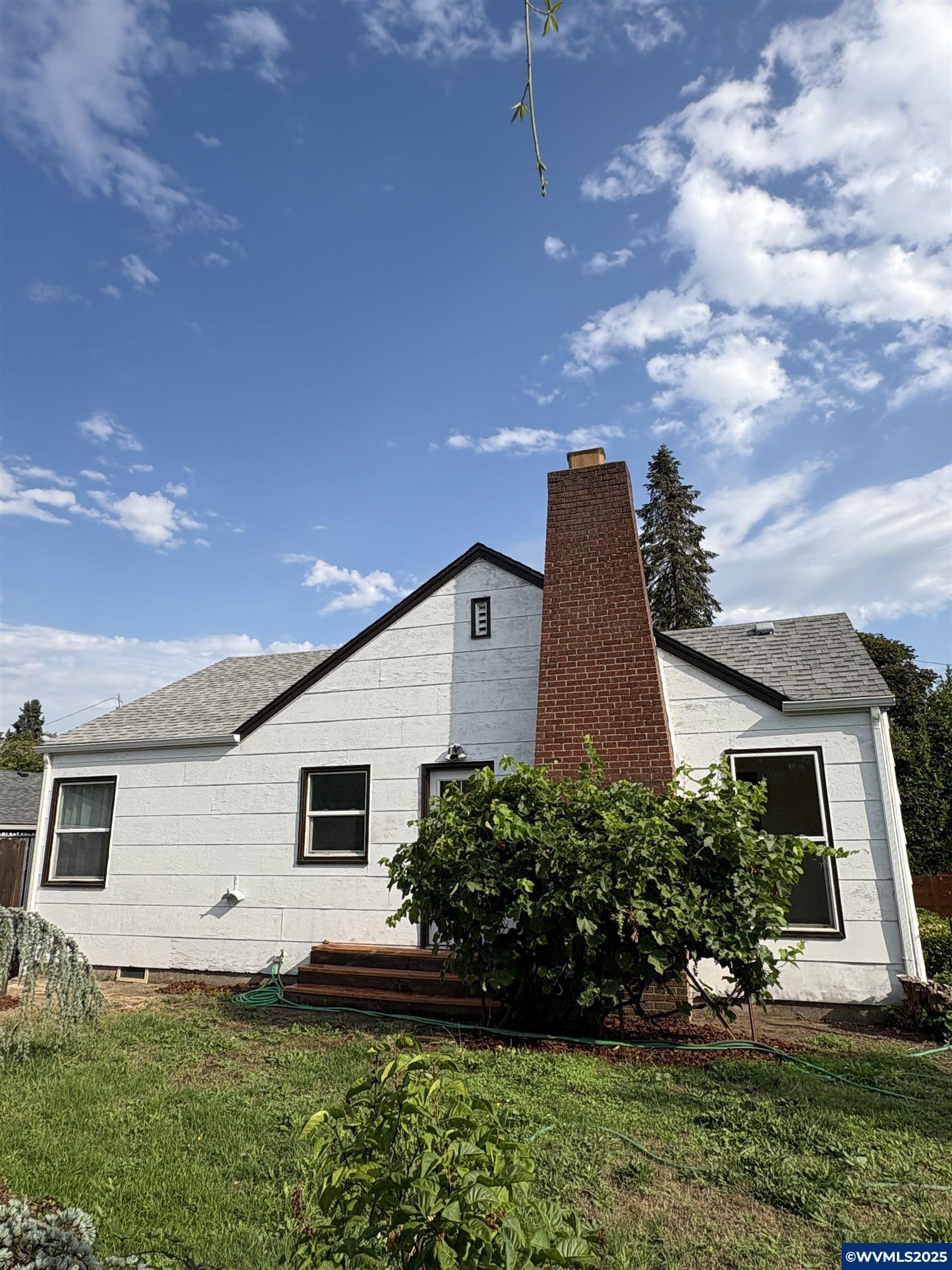 1510 Southwest Broadway Street Albany, OR 97321 - Photo 5 of 36