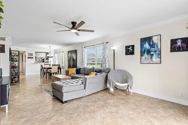 $280,000 | 2905 Southwest 22nd Avenue, Unit 1080, Delray Beach, FL 33445