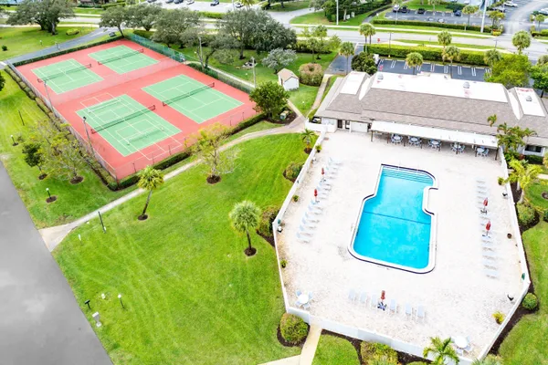 $280,000 | 2905 Southwest 22nd Avenue, Unit 1080, Delray Beach, FL 33445