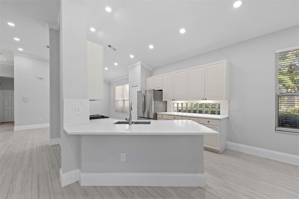 6639 Pebble Beach Way Lakewood Ranch, FL 34202 - Photo 11 of 32