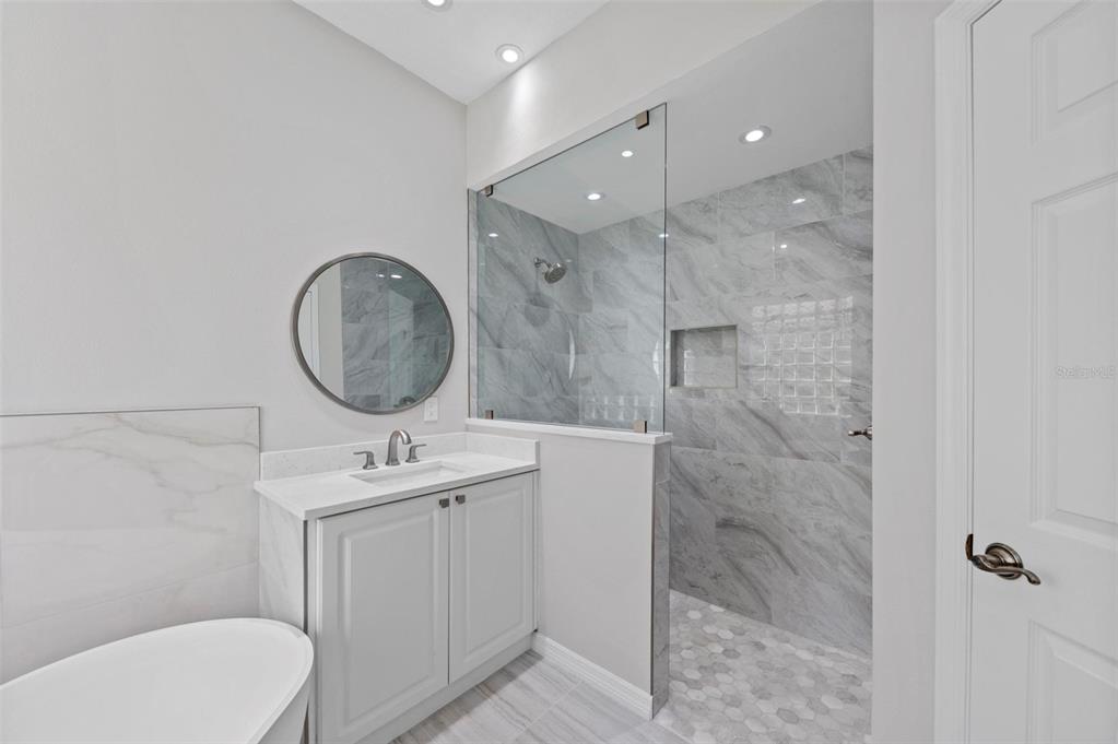 6639 Pebble Beach Way Lakewood Ranch, FL 34202 - Photo 19 of 32