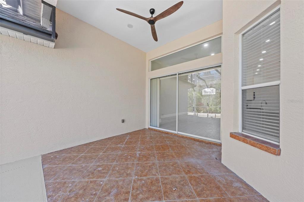 6639 Pebble Beach Way Lakewood Ranch, FL 34202 - Photo 29 of 32