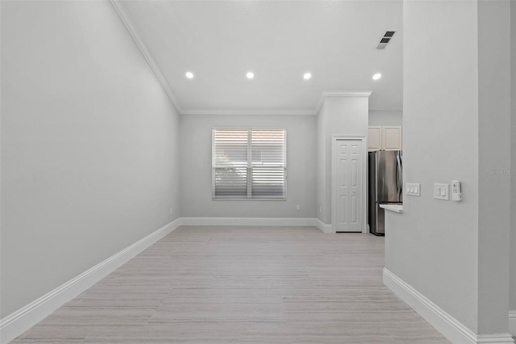 6639 Pebble Beach Way Lakewood Ranch, FL 34202 - Photo 7 of 32