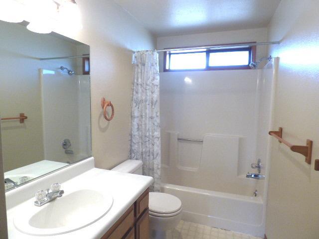 203 Jacob Circle Talent, OR 97540 - Photo 12 of 18 Additional Photo