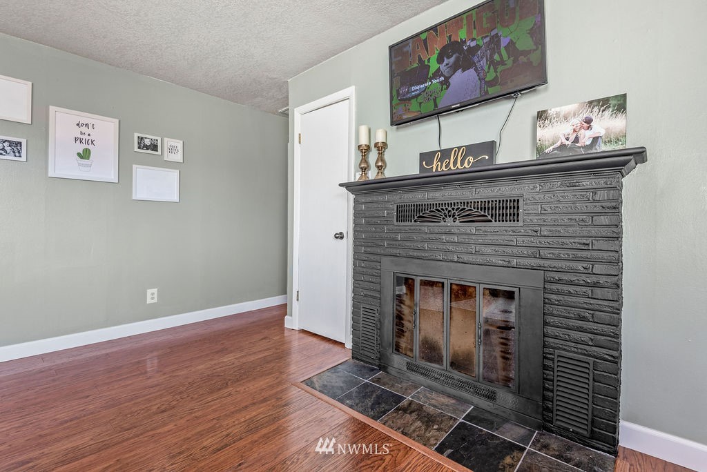 3246 Laurel Road Longview, WA 98632 - Photo 8 of 32 Gallery Image 8