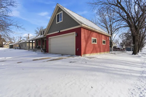 $340,000 | 507 Oak Street, Danube, MN 56230