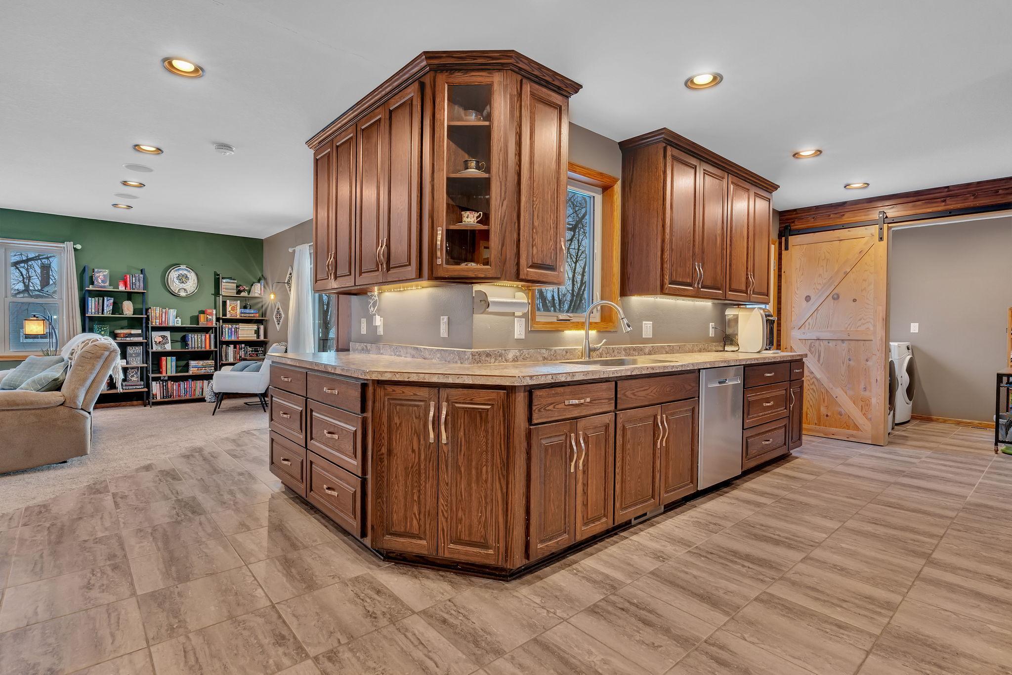 507 Oak Street Danube, MN 56230 - Photo 7 of 45