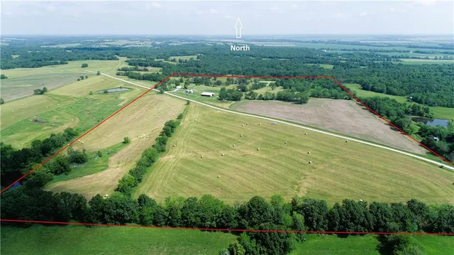 $458,150 | 893 Northwest 75th Street, Gilman City, MO 64642