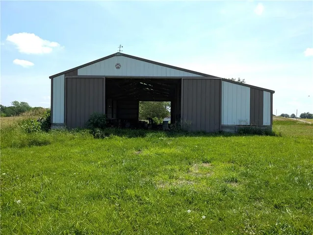 $458,150 | 893 Northwest 75th Street, Gilman City, MO 64642