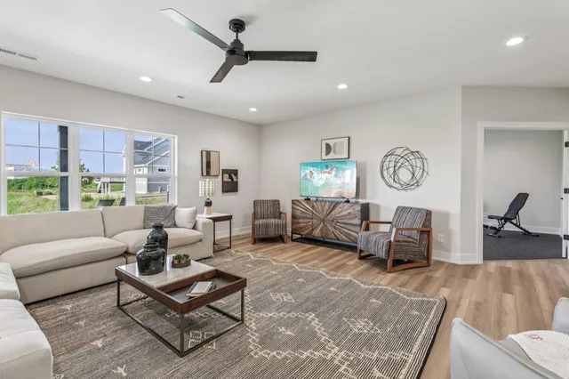 $1,374,900 | 1103 Moll Drive, Waunakee, WI 53597