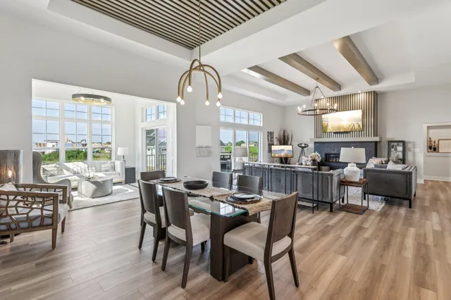 $1,374,900 | 1103 Moll Drive, Waunakee, WI 53597