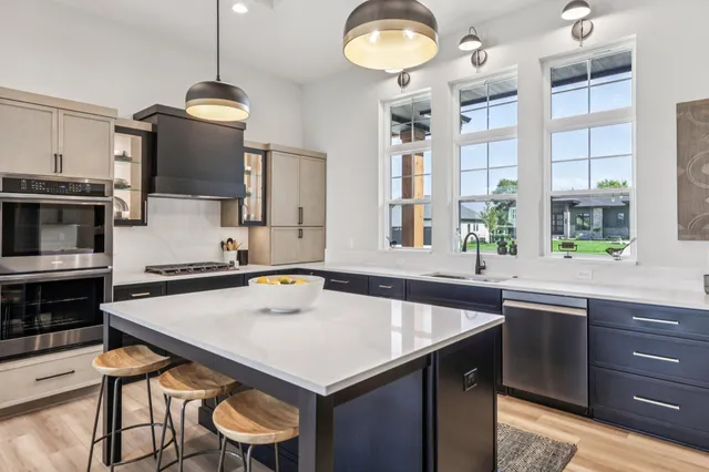 $1,374,900 | 1103 Moll Drive, Waunakee, WI 53597