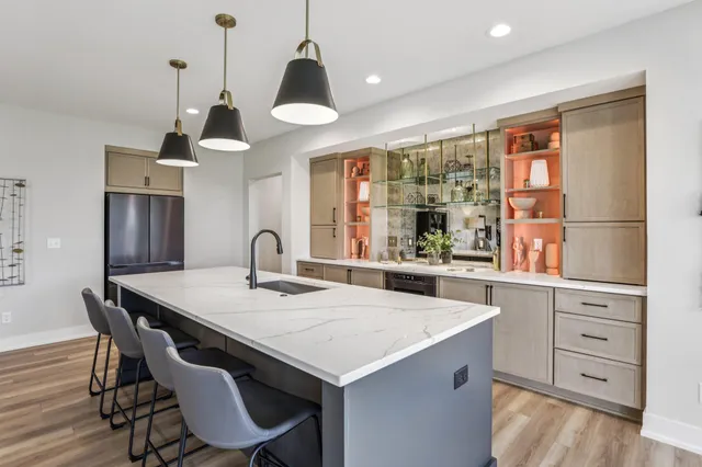 $1,374,900 | 1103 Moll Drive, Waunakee, WI 53597