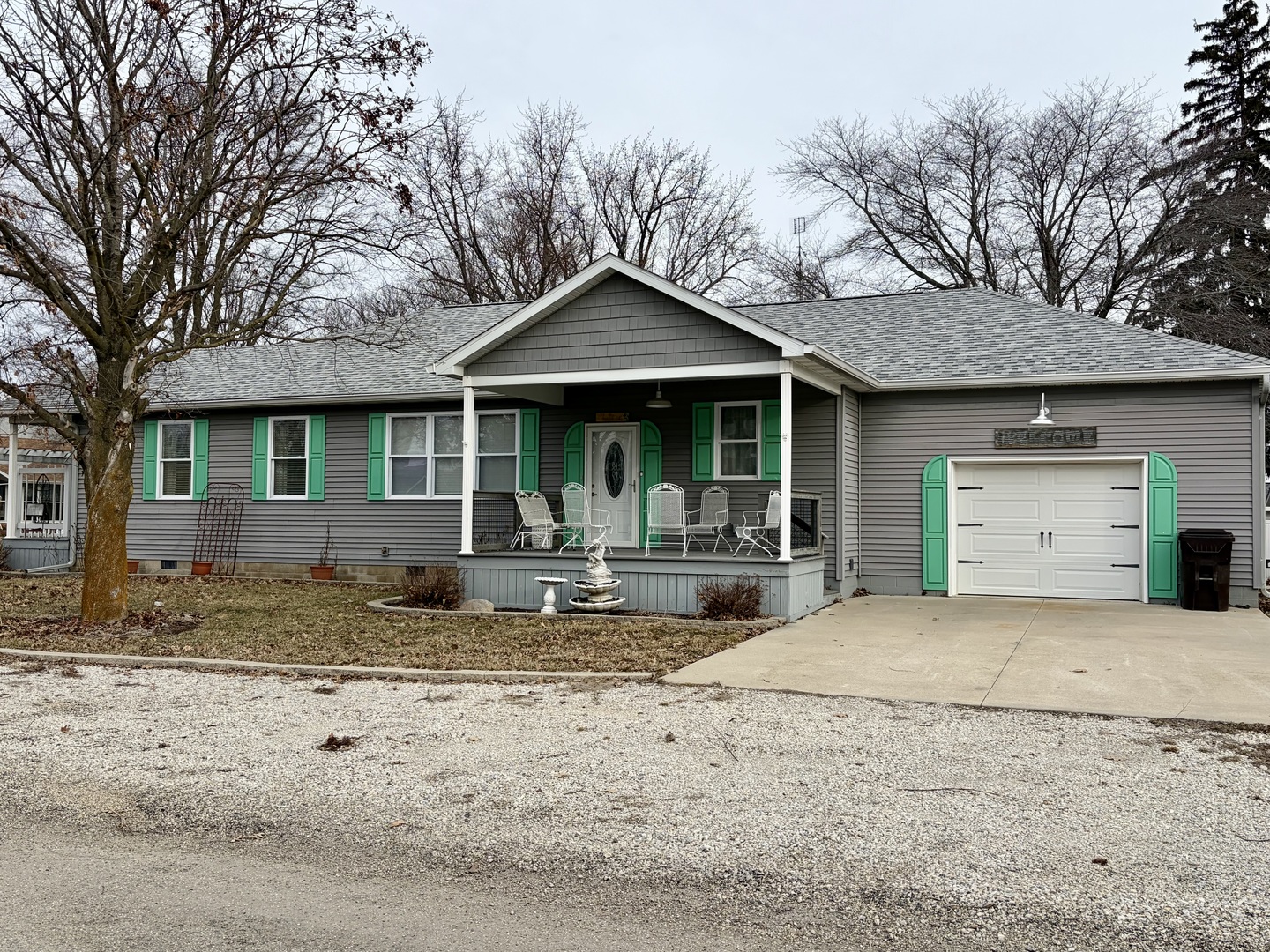 200 Henderson Street Kenney, IL 61749 - Photo 3 of 27