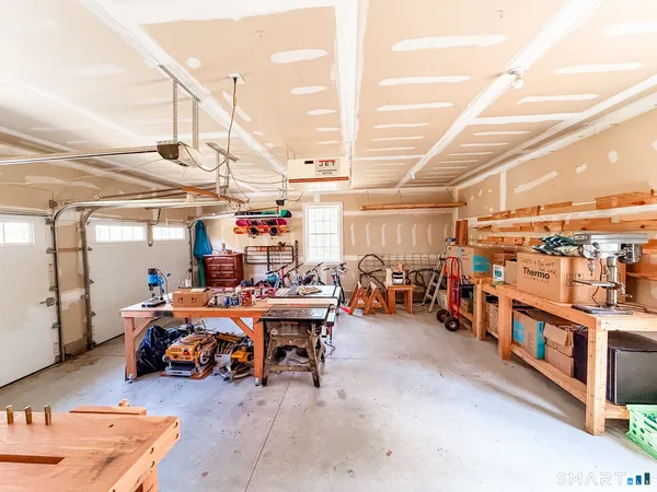 $525,000 | 747 Allen Hill Road, Brooklyn, CT 06234