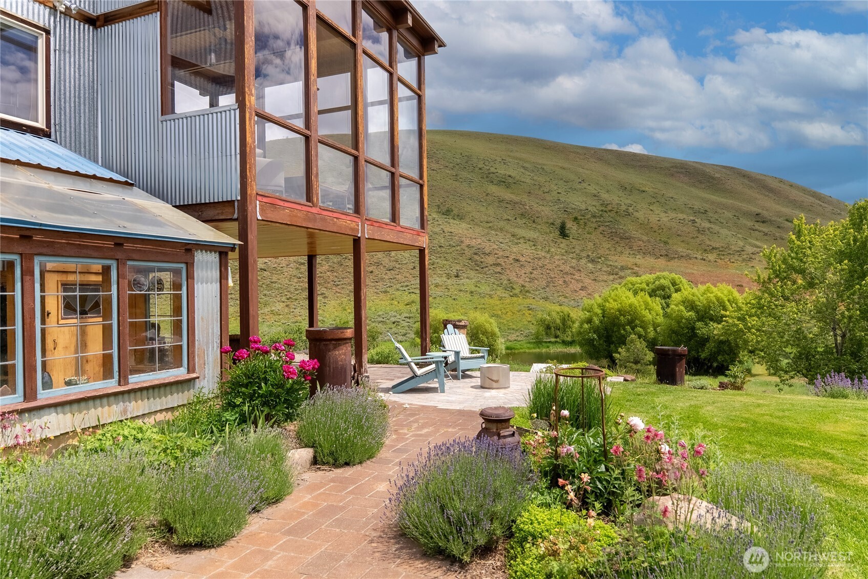 494 Rendezvous Road Winthrop, WA 98862 - Photo 7 of 40