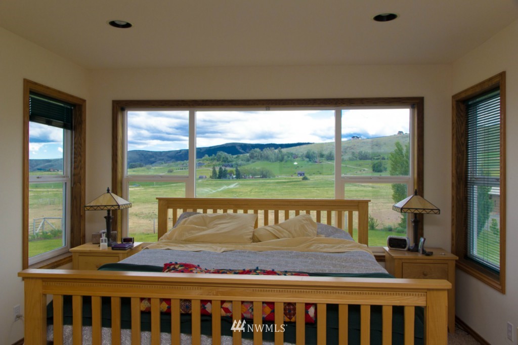 4150 Robinson Canyon Road Ellensburg, WA 98926 - Photo 10 of 14