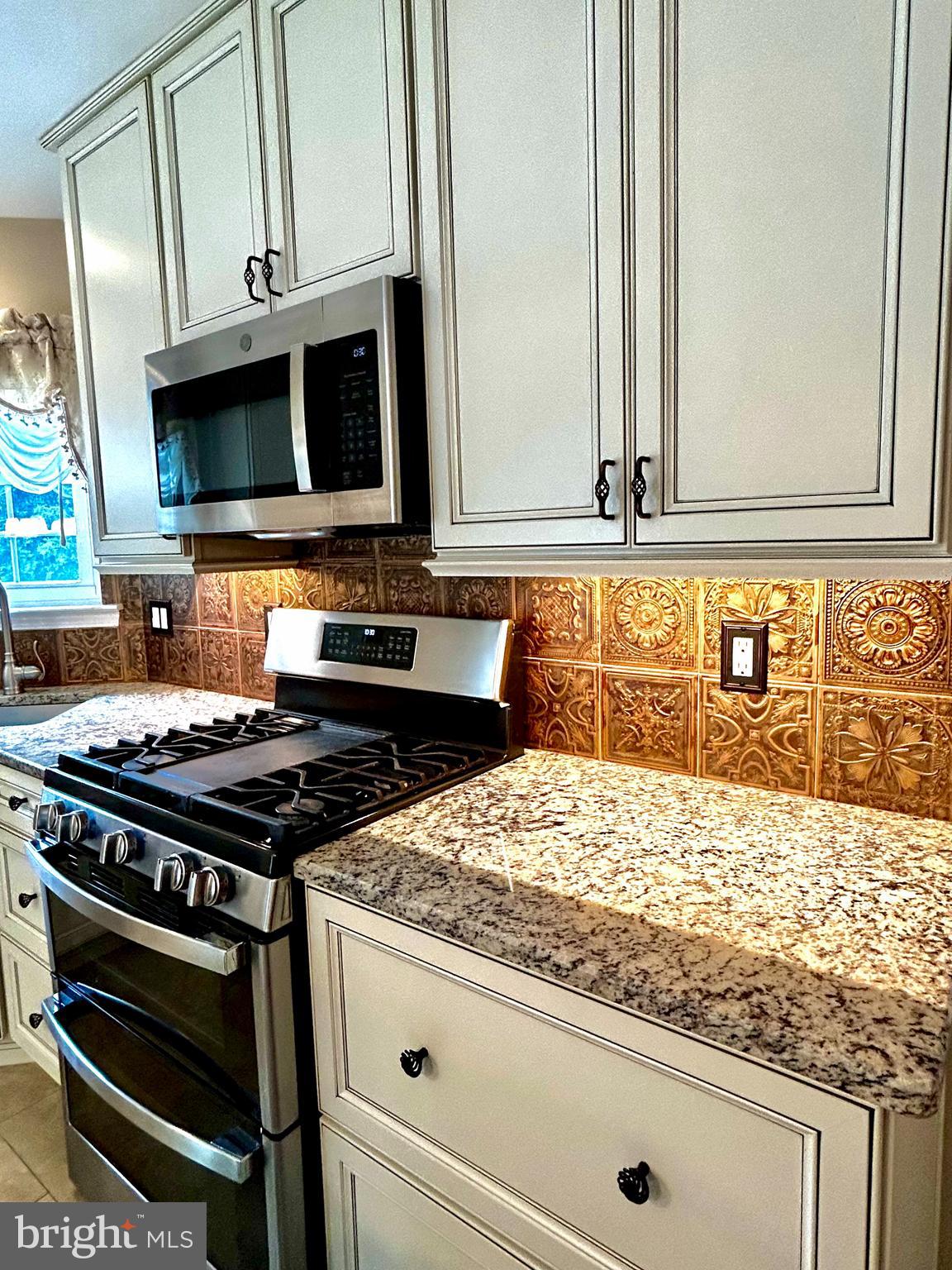 175 Barracuda Road Manahawkin, NJ 08050 - Photo 14 of 64