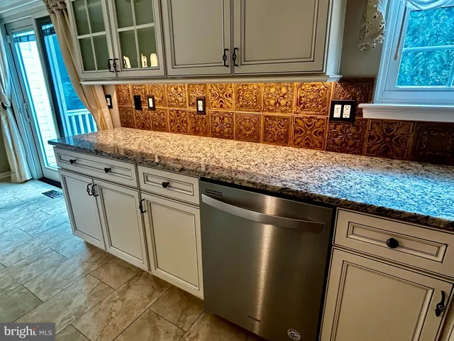 $699,000 | 175 Barracuda Road, Manahawkin, NJ 08050