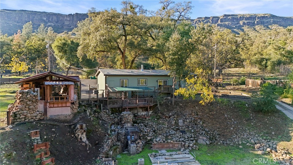 12656 Centerville Road Chico, CA 95928 - Photo 38 of 46 a backyard of a house with lots of green space