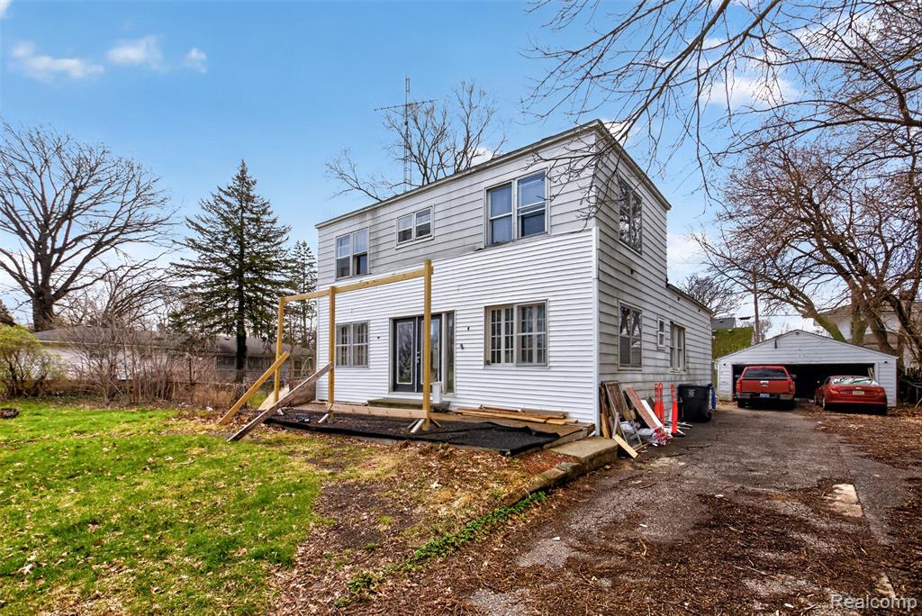 454 East Atherton Road Flint, MI 48507 - Photo 3 of 24