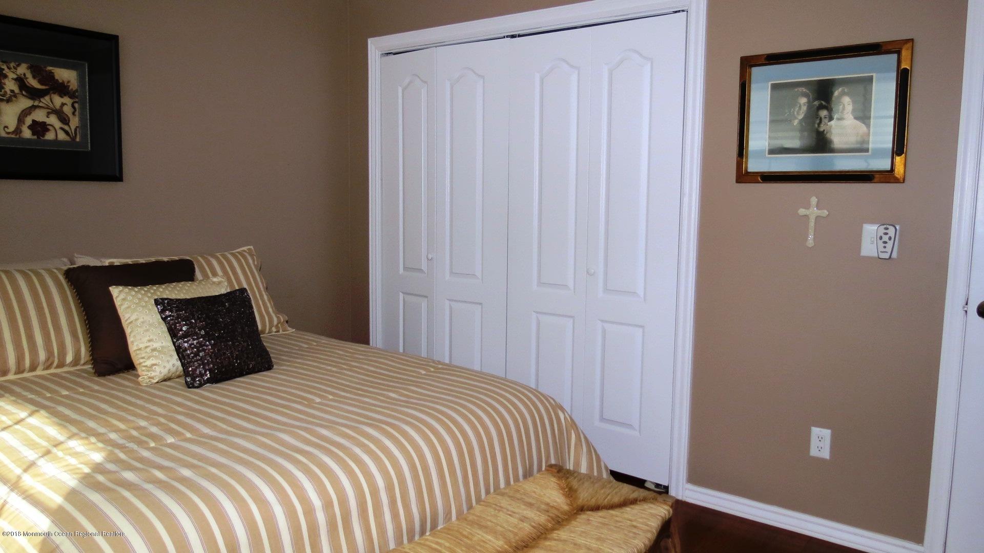 25 Oakfield Road Toms River, NJ 08757 - Photo 17 of 28 IMG_3779