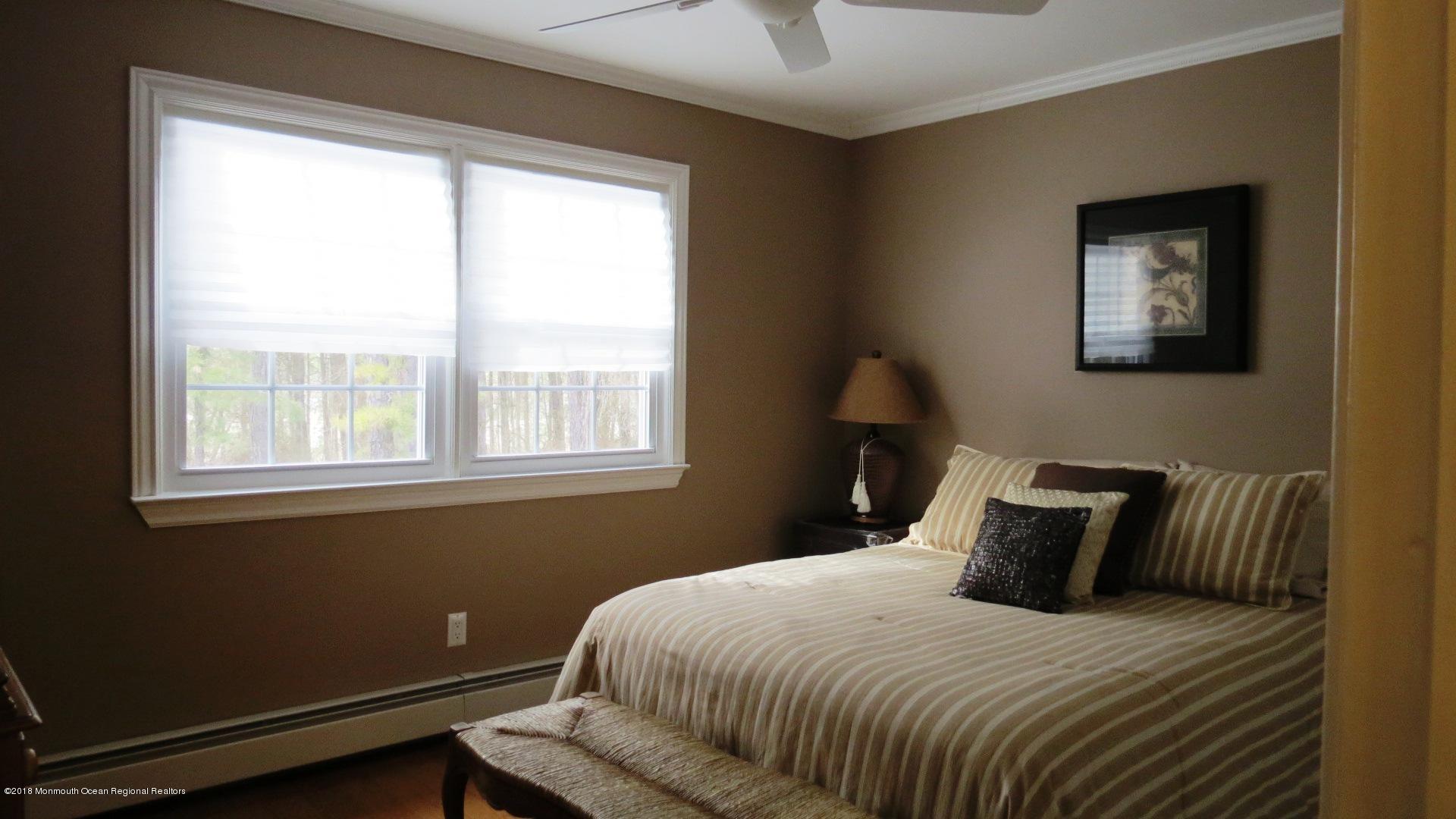 25 Oakfield Road Toms River, NJ 08757 - Photo 23 of 28 IMG_3789