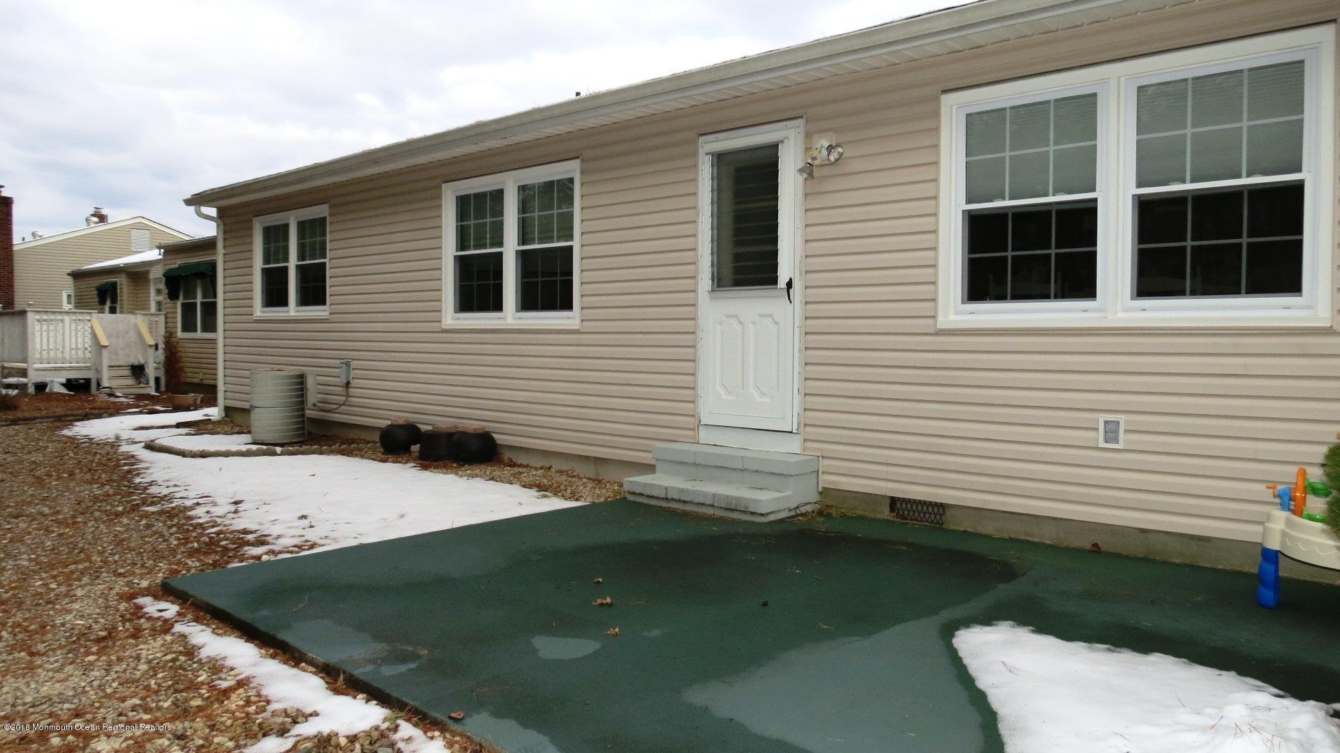 25 Oakfield Road Toms River, NJ 08757 - Photo 27 of 28 IMG_3806