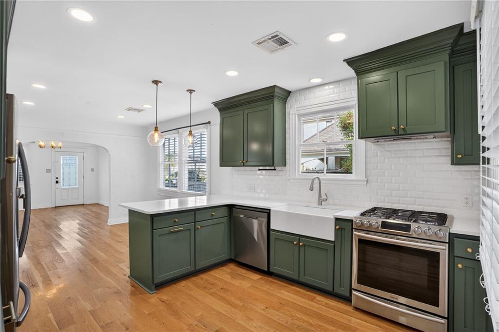 153 Gruner Road Metairie, LA 70001 - Photo 6 of 22 Gallery Image 6