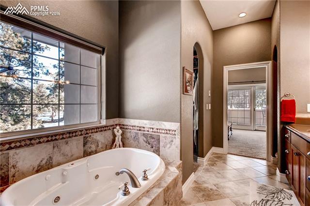 18535 Wetherill Road Monument, CO 80132 - Photo 17 of 31 Gallery Image 17