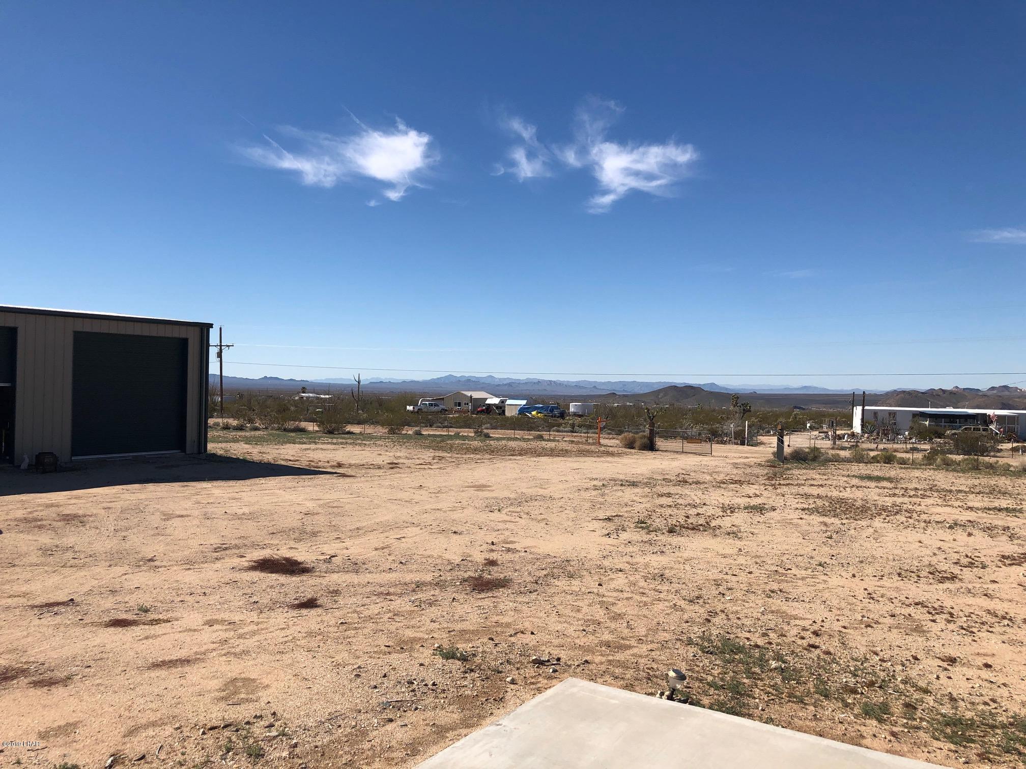14106 Ashurst Road Yucca, AZ 86438 - Photo 11 of 17 a view of ocean view