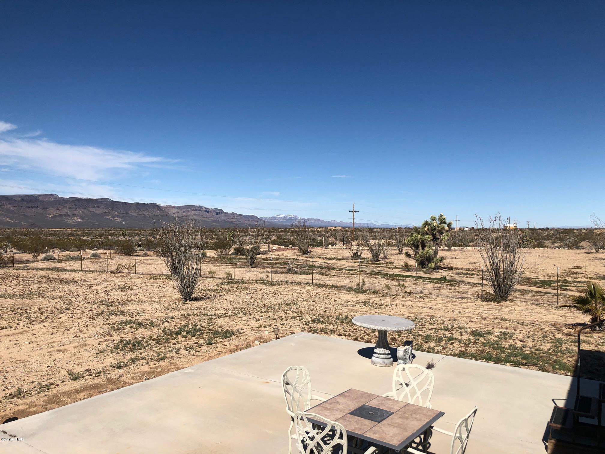 14106 Ashurst Road Yucca, AZ 86438 - Photo 9 of 17 a view of a ocean view