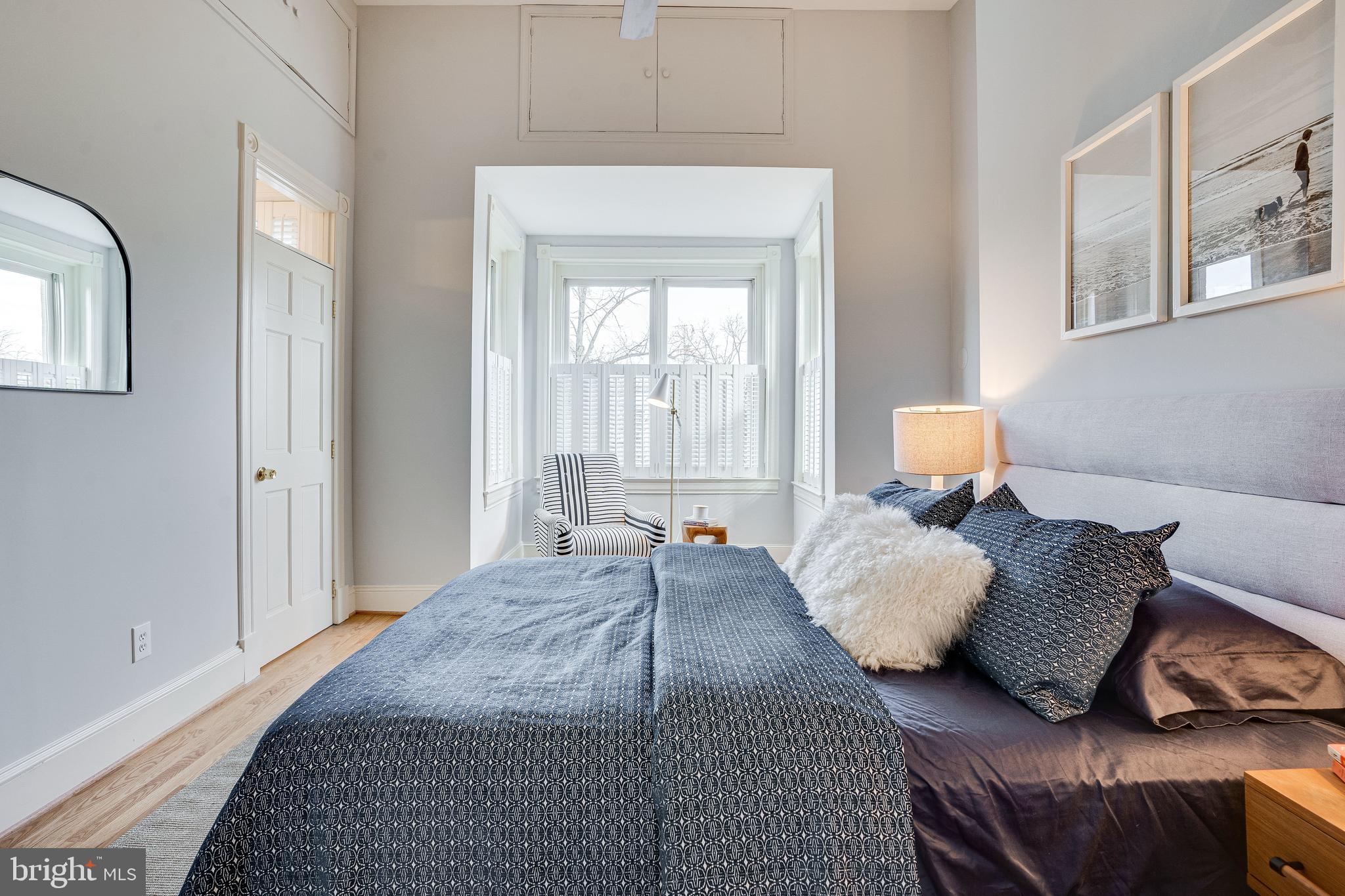 333 5th Street Southeast Washington, DC 20003 - Photo 21 of 58 Bonus storage space above large bright bay