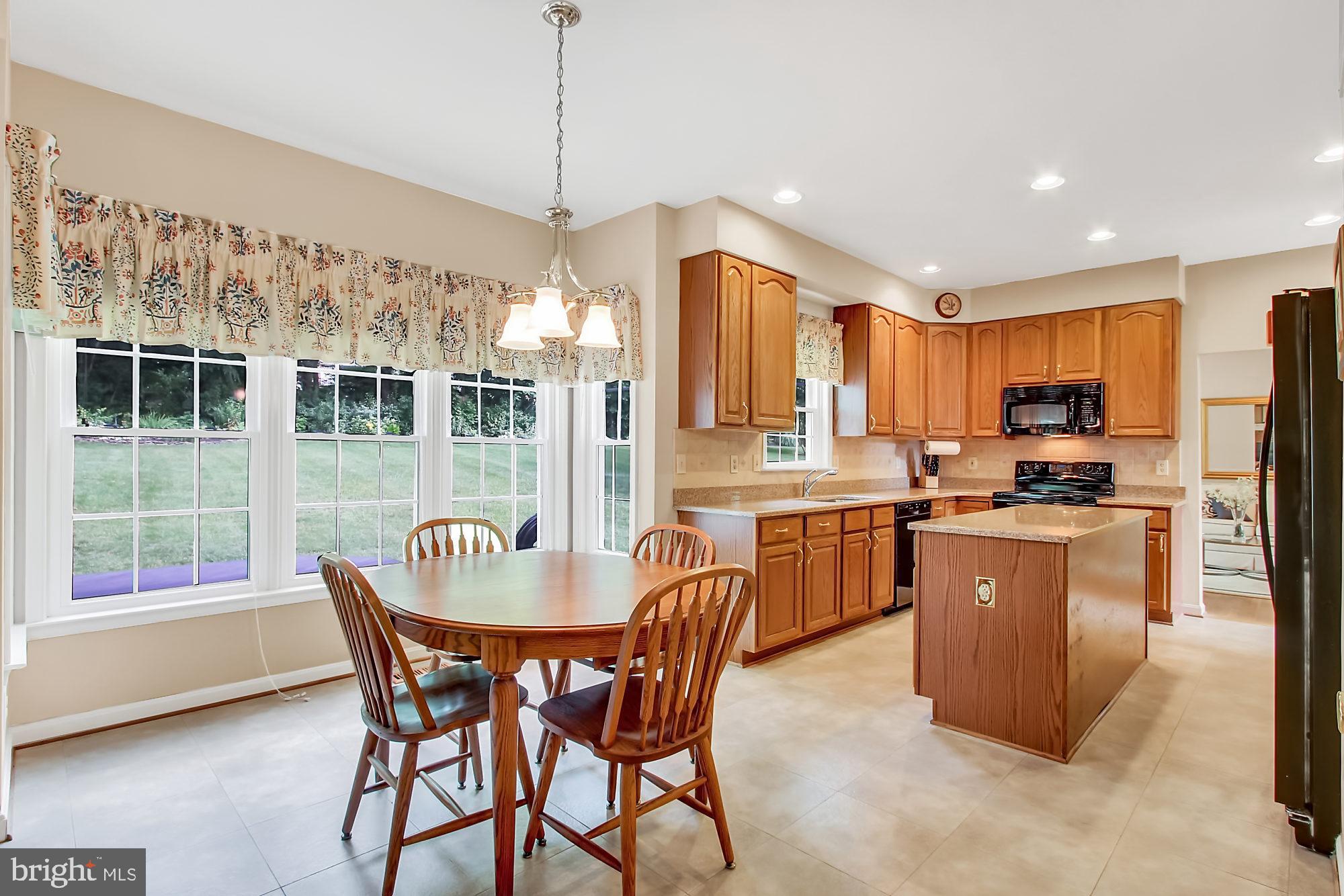 6 Farm Ridge Court Baldwin, MD 21013 - Photo 9 of 39 Kit-bright and open...Breakfast area with bumpout