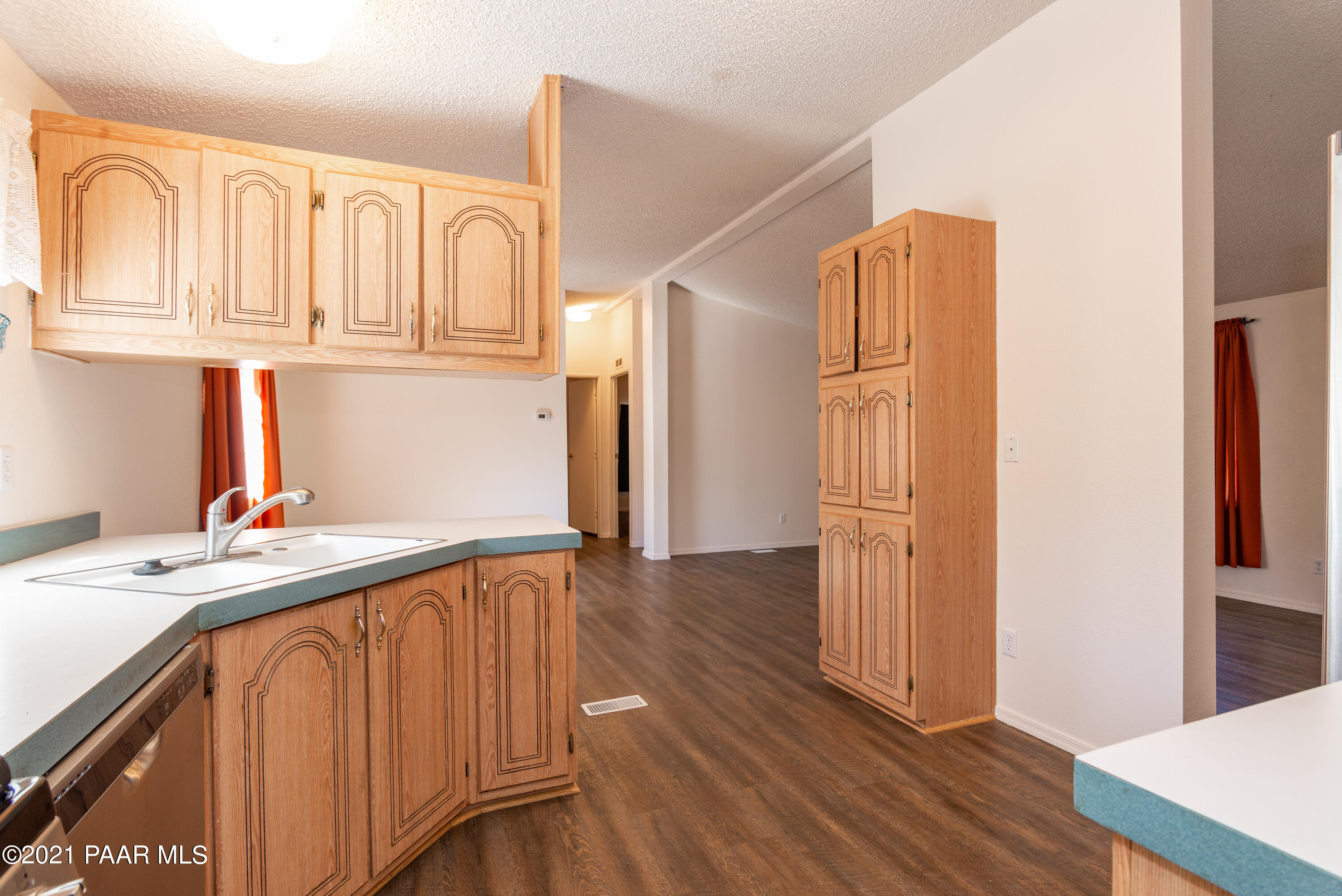 515 South Overland Road Prescott, AZ 86303 - Photo 12 of 26 DSC_3881