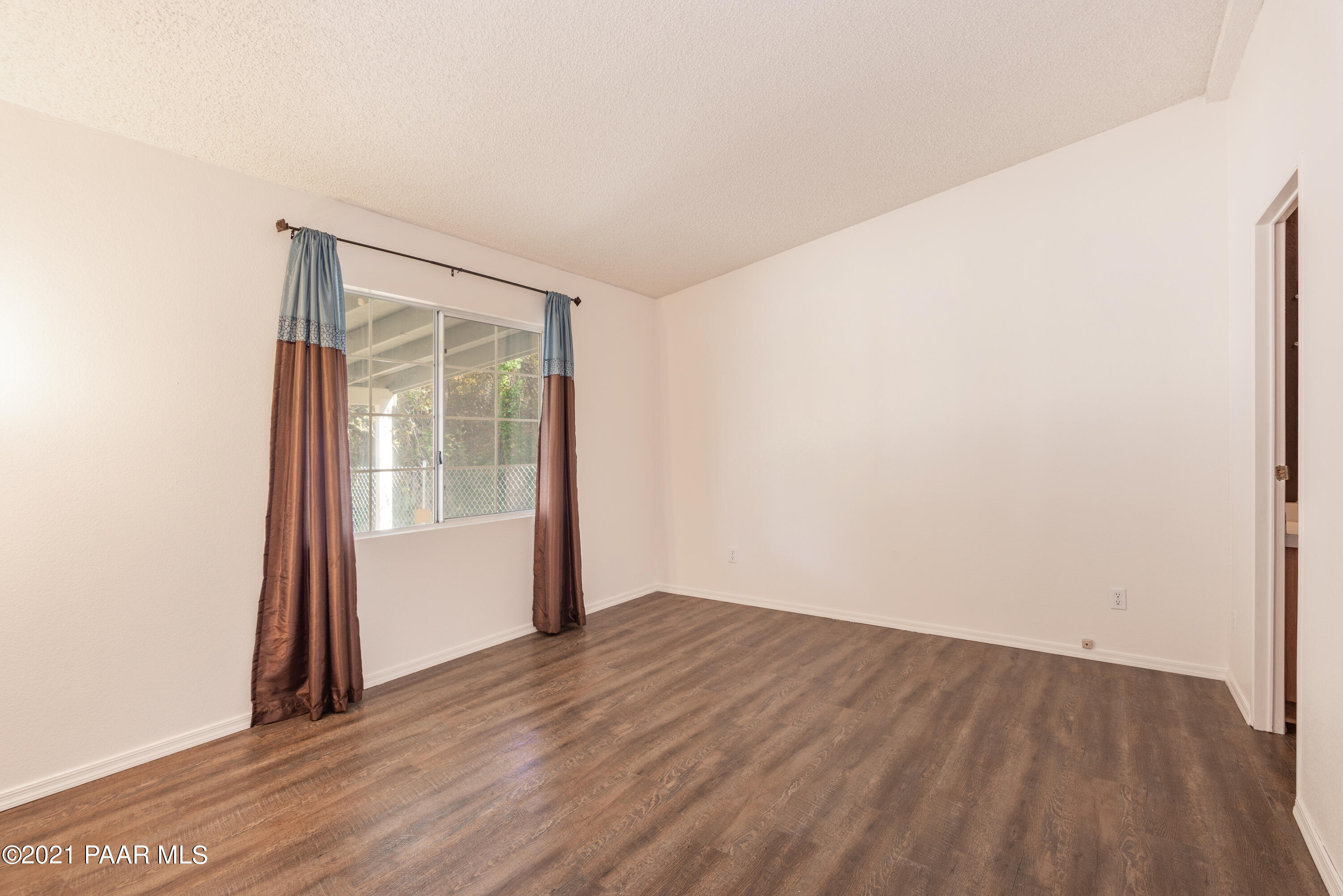 515 South Overland Road Prescott, AZ 86303 - Photo 13 of 26 DSC_3897a