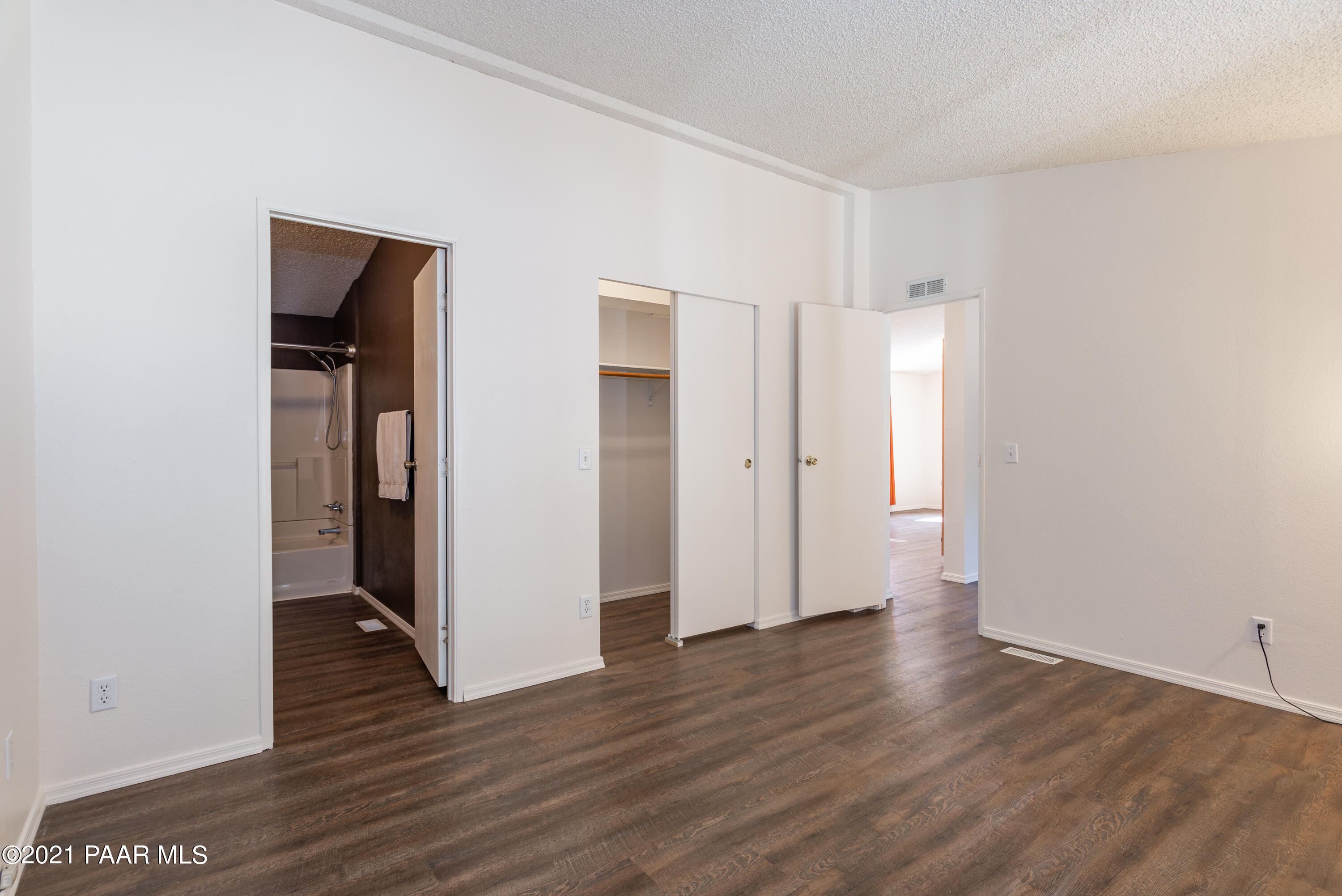 515 South Overland Road Prescott, AZ 86303 - Photo 14 of 26 DSC_3898