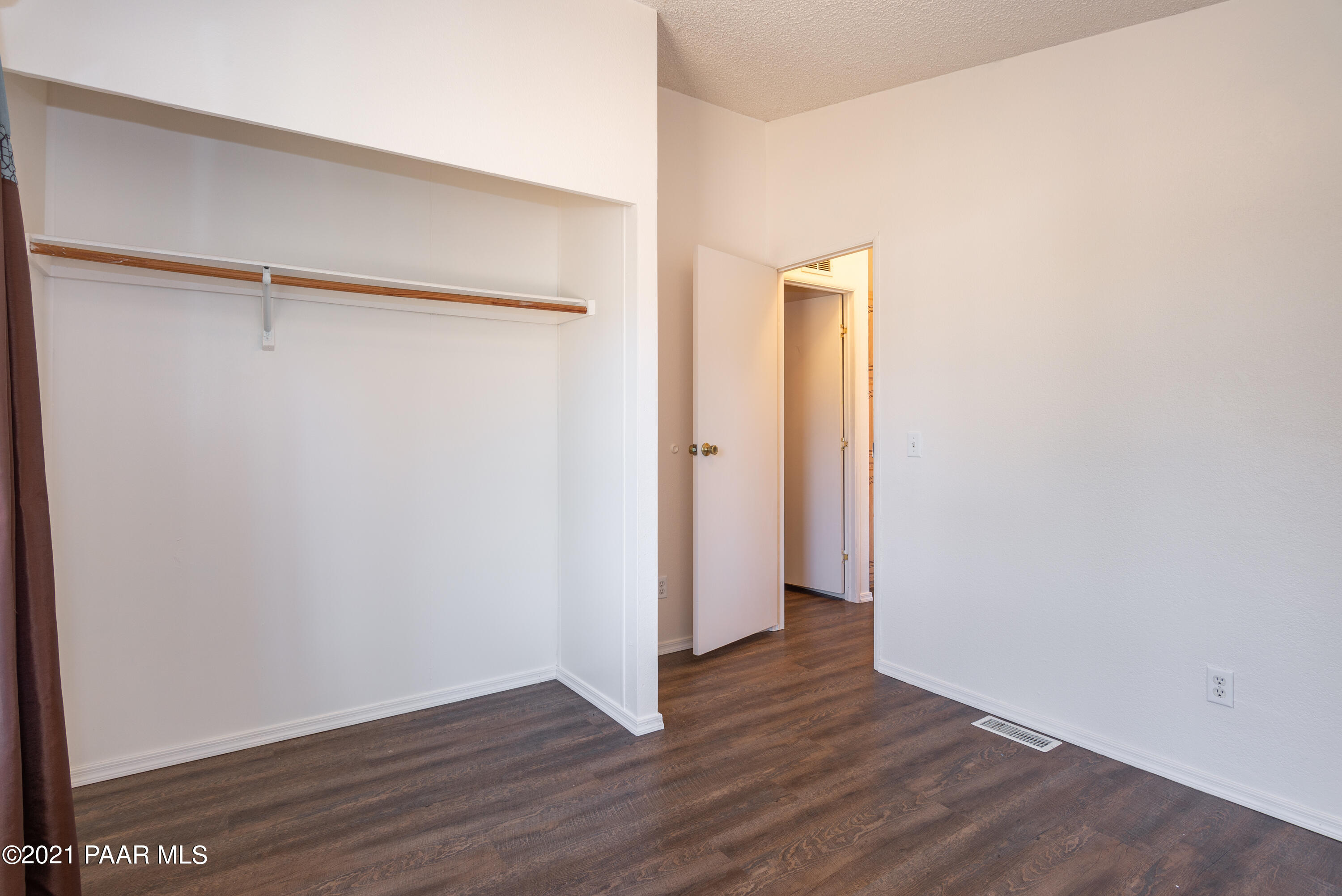 515 South Overland Road Prescott, AZ 86303 - Photo 17 of 26 DSC_3905