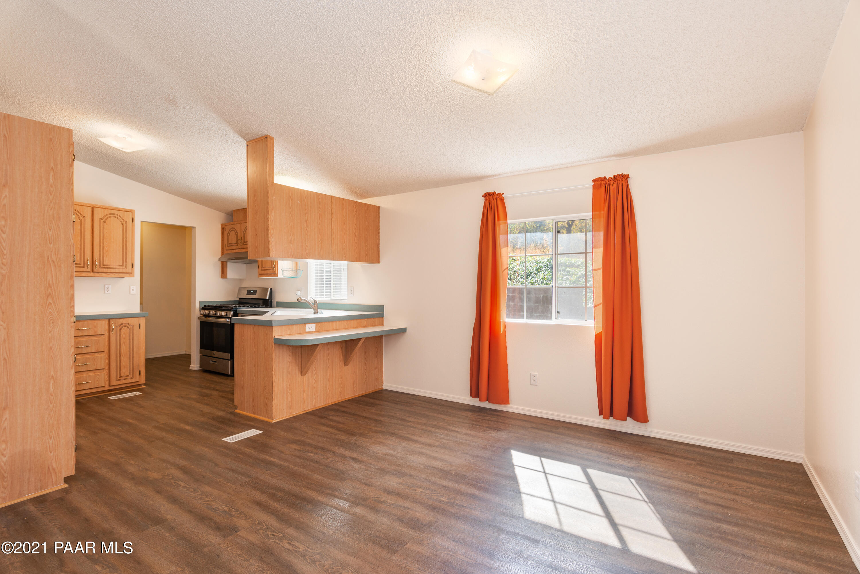 515 South Overland Road Prescott, AZ 86303 - Photo 8 of 26 DSC_3887a